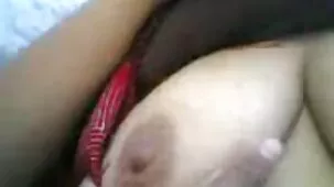 Manos abajo, pene arriba