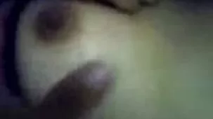 No puedes evitar el orgasmo con este atuendo