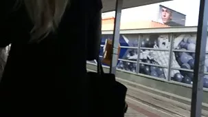 la primera polla lesbiana
