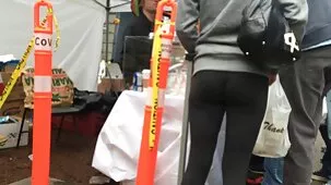 Maestra extrañaba a un gallo joven